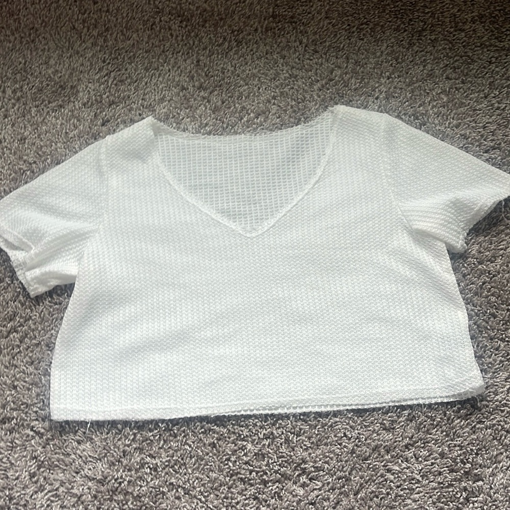 White waffle crop top🤍